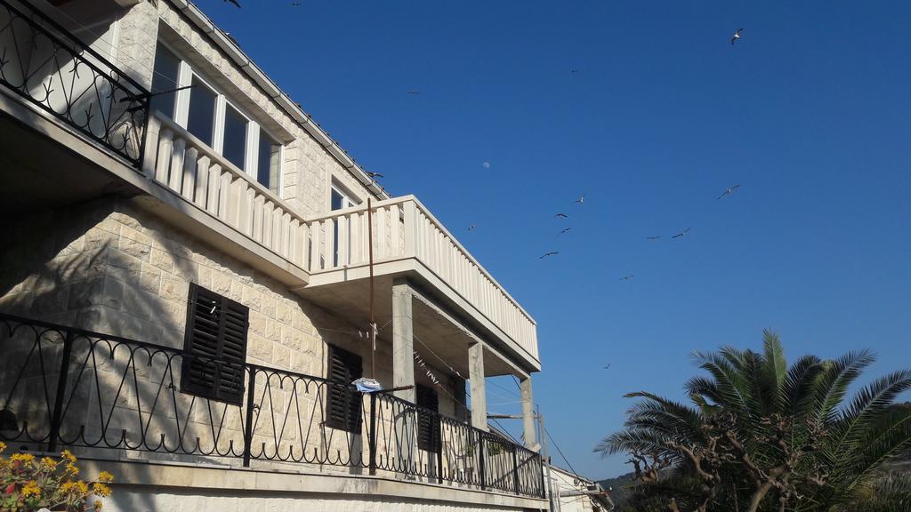 פוצ'ישצ'ה Apartments Nikola מראה חיצוני תמונה