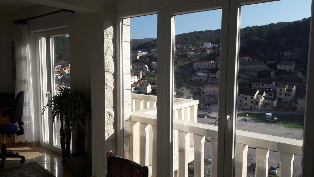 פוצ'ישצ'ה Apartments Nikola מראה חיצוני תמונה
